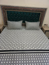 Chic Black and White Geometric Bedding Set